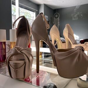 Sexy stilettos . Never worn . Great condition